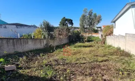 Terreno à venda em curitiba-pr, bairro pinheirinho, com 440m² de área. ¡aproveite esta oportunidade única!