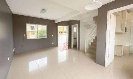 Imperdível sobrado 3 quartos com suíte em condomínio no Campo Comprido, Curitiba-PR - 123m² e 2 vagas de garagem!