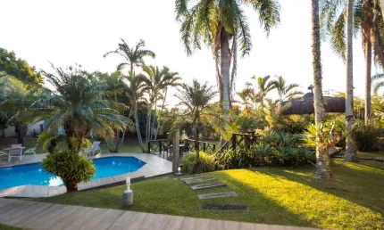 Chácara à venda em Indaiatuba - Vale das Laranjeiras - Mobiliado e com piscina privativa