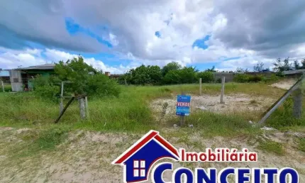 T303 - Lindo terreno medindo 300m² no balneário Santa Terezinha