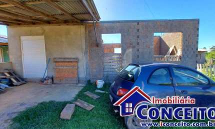 C313 - Residência em região de moradia no balneário Albatroz