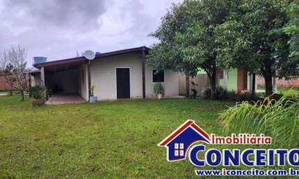 C799 - Residência em localização de moradores no balneário Albatroz