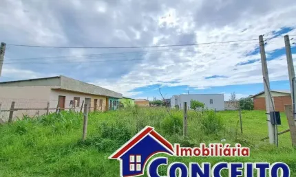 T366 - Terreno em ótima localização a 450 metros do mar em Santa Terezinha