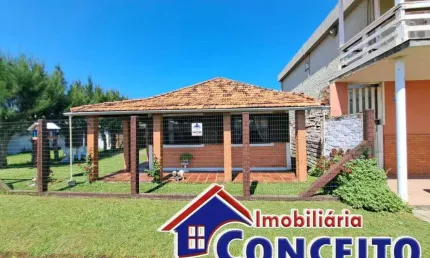 C867 - Linda residência a 250 metros do mar no balneário Santa Terezinha