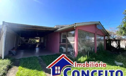 C287 - Ótima residência composta de 03 dormitórios em excelente localização