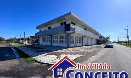 PC15 - Prédio comercial de esquina em ótima localização no Centro de Imbé