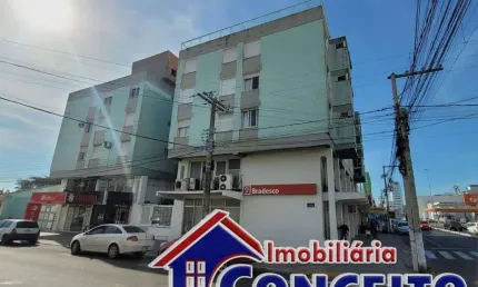 AP1005 - Excelente apartamento em ótima localização no Centro de Tramandaí