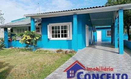 C50 - Excelente residência localizada no balneário Presidente