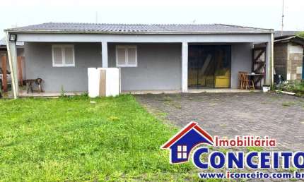 C246 - Residência composta de 04 dormitórios em excelente localização