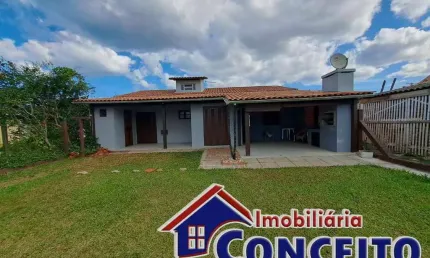 C207 - Linda residência em ótima localização em Mariluz