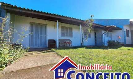 C331 - Residência localizada em região de moradores em Imbé