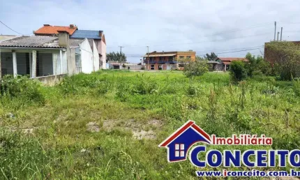 T80 - Lindo terreno com ótima localização próximo a comércios