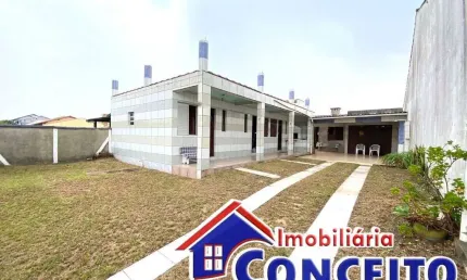 C26 - Ótimo imóvel com 03 kitnets localizado a 60 metros do mar