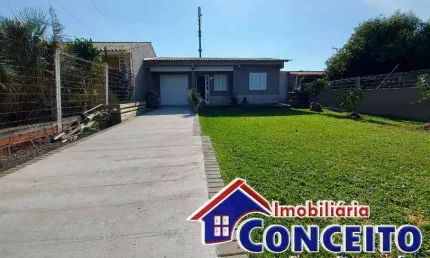 C430 - Linda residência localizada no balneário Mariluz