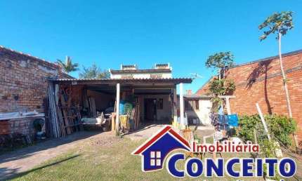 C114 - Excelente residência localizada em avenida no balneário Mariluz