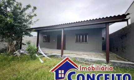 C249 - Linda residência em ótima localização no balneário Presidente