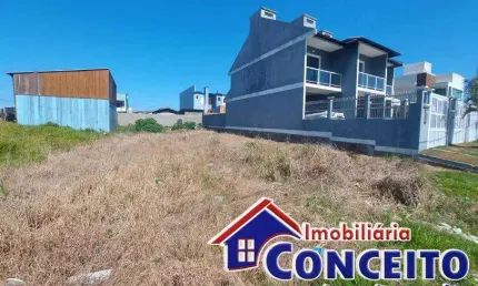 T220 - Excelente lote medindo 390m² localizado no Centro de Imbé