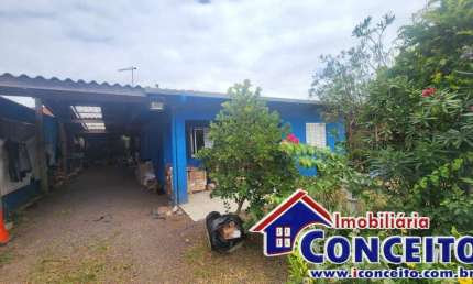 C376 - Lindo imóvel localizado em região de moradores em Mariluz