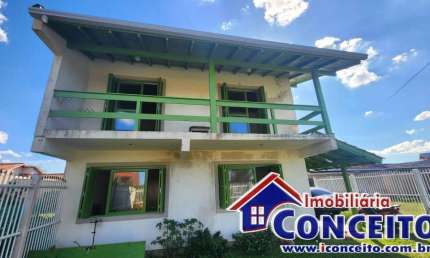 C51 - Sobrado em excelente localização próximo do mar no balneário Nordeste