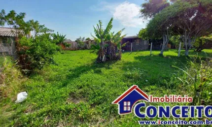 T124 - Terreno medindo 300 m² localizado no balneário Mariluz
