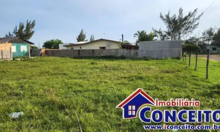T142 - Terreno de esquina localizado no balneário Albatroz