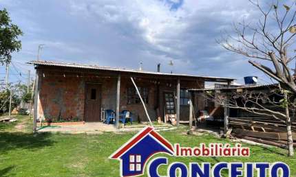 C226 - Residência com 3 dormitórios localizada no balneário Albatroz