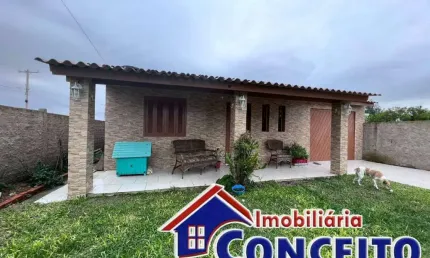 C163 - residência com 3 dormitórios localizada no balneário presidente