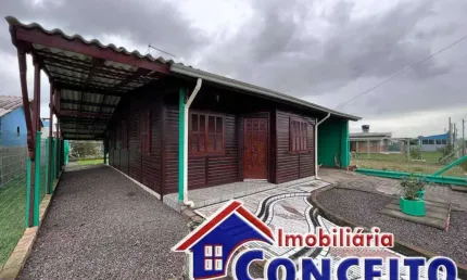 C586 - Excelente residência de 3 dormitórios no balneário Santa Terezinha