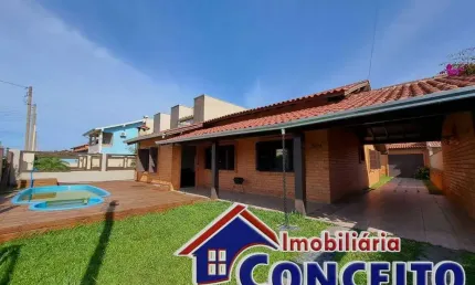 C1035 - Belíssimo imóvel com piscina e anexo em ótima localização