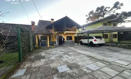 Casa com 3 dormitórios à venda, 205 m² por - Palace Hotel - Canela/RS