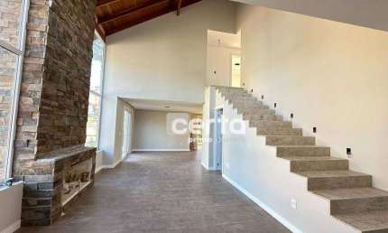 Casa com 4 dormitórios à venda, 276 m² - Centro - Canela/RS