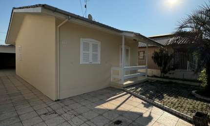 Casa com 2 quartos à venda na Rua Pero Vaz de Caminha, 113, Operária Nova, Criciúma