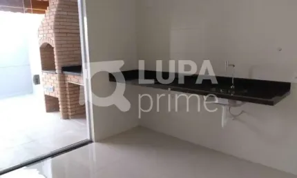 Casa com 3 quartos e 3 vagas à venda na Vila Constança |140 m² | 3 suítes | 3 vagas de garagem
