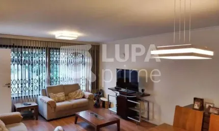 SOBRADO COM 4 QUARTOS/SUÍTE, QUINTAL, CHURRASQUEIRA, 3 VAGAS,PARA VENDA, VILA GUILHERME, SÃO PAULO