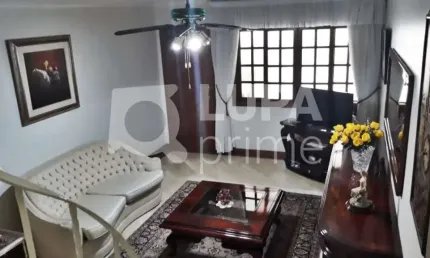 Sobrado com 3 quartos,quintal, 2 vagas, à venda, santana