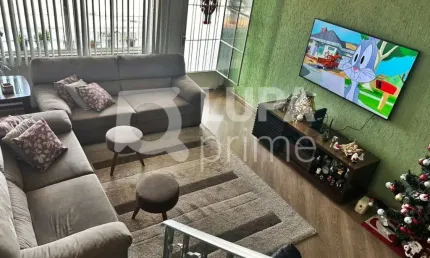 CASA COM 4 QUARTOS À VENDA NA VILA MARIA, 3 VAGAS DE GARAGEM E 170 M²