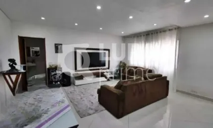 Casa com 6 quartos à venda na Rua Samurais, 288, Vila Maria Alta, São Paulo