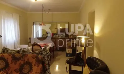 Sobrado com 3 quartos sendo 1 suíte e 5 vagas de garagem á venda na Vila Maria Alta