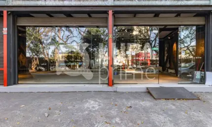 Prédio para alugar na Avenida Braz Leme, 545, Santana, São Paulo