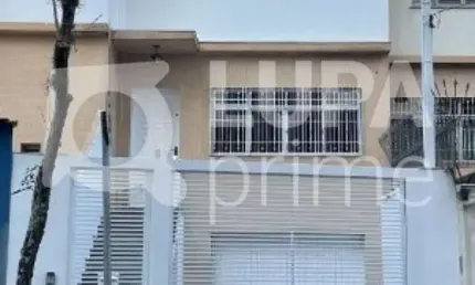 Sobrado com 2 dormitórios á venda na Santa Teresinha