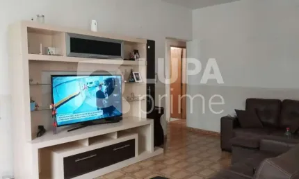 Casa térrea com 3 dormitórios á venda na parada inglesa