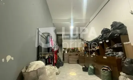 Prédio comercial com 230 metros de área construída no Brás!