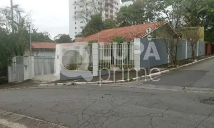 Casa térrea com 3 dormitórios de 370m² para Locação, no Jardim Floresta