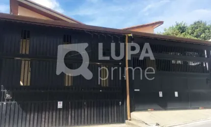 Terreno à venda na Rua Tomé Portes, 104, Parada Inglesa, São Paulo