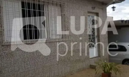 ÓTIMA CASA COM 3 DORMITÓRIOS (1 SUÍTE) Á VENDA- VILA SOUZA