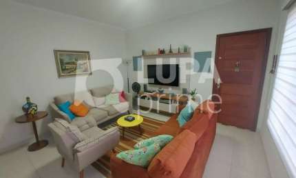 Sobrado com 2 quartos á venda na Vila Mariza Mazzei