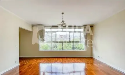 Apartamento com 3 dormitórios de 194m², à venda no paraíso