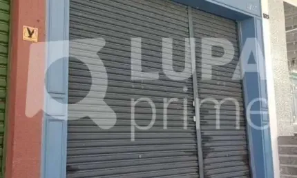 Salão comercial de 70 m² para locação, na água fria