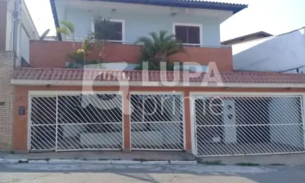Casa com 3 quartos para alugar na Rua Sílvio de Moura, 58, Parada Inglesa, São Paulo