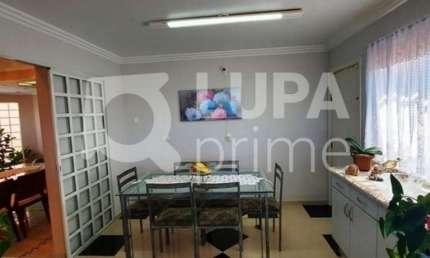Sobrado - Palmas do Tremembé - 377 metros quadrados - 3 suítes - 5 vagas.